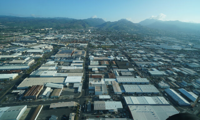‘Nobody Knows What’s Going On’: Kalihi Is Transforming Despite Uncertainty About Rail